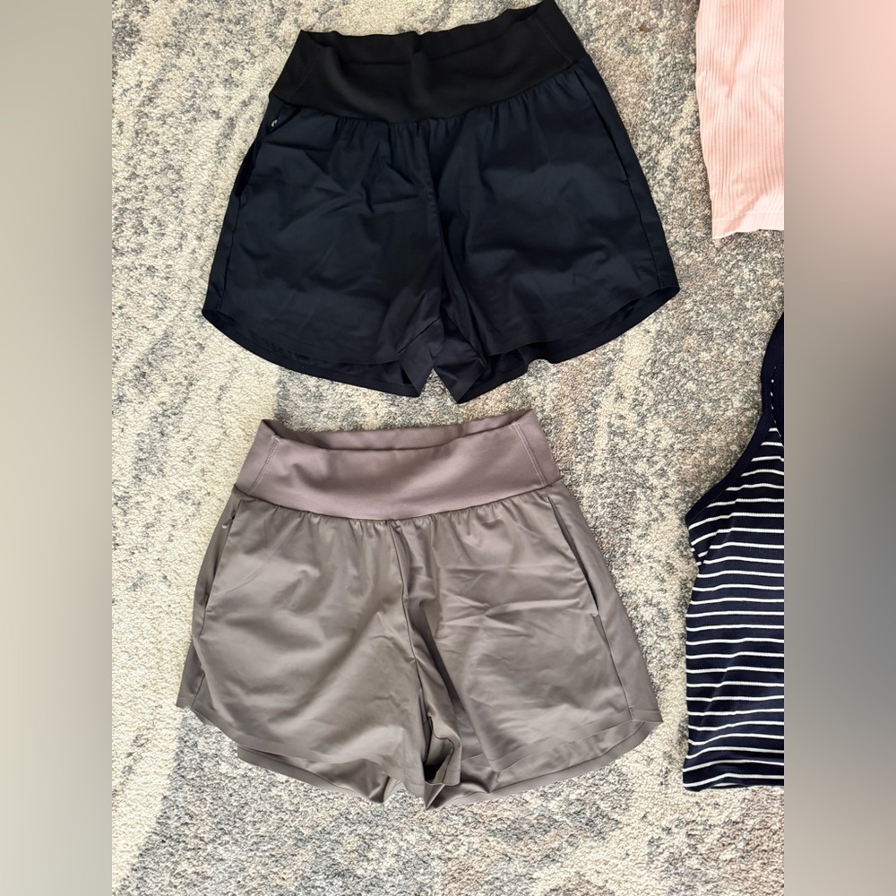 10x Uniqlo Lot - Picture 7 of 11